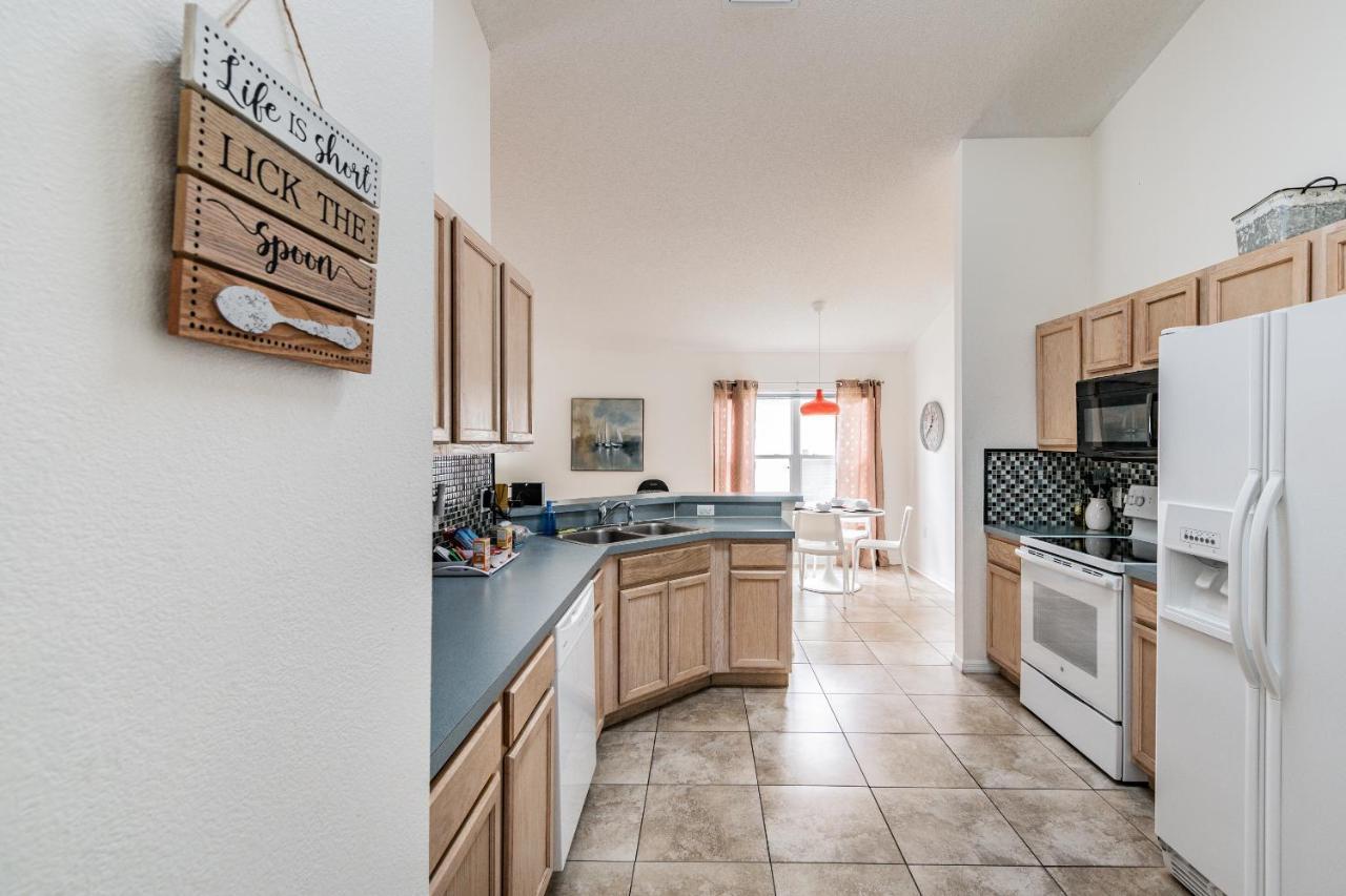 Spacious Villa With Private Pool - No Carpet - Disney Area Kissimmee Esterno foto